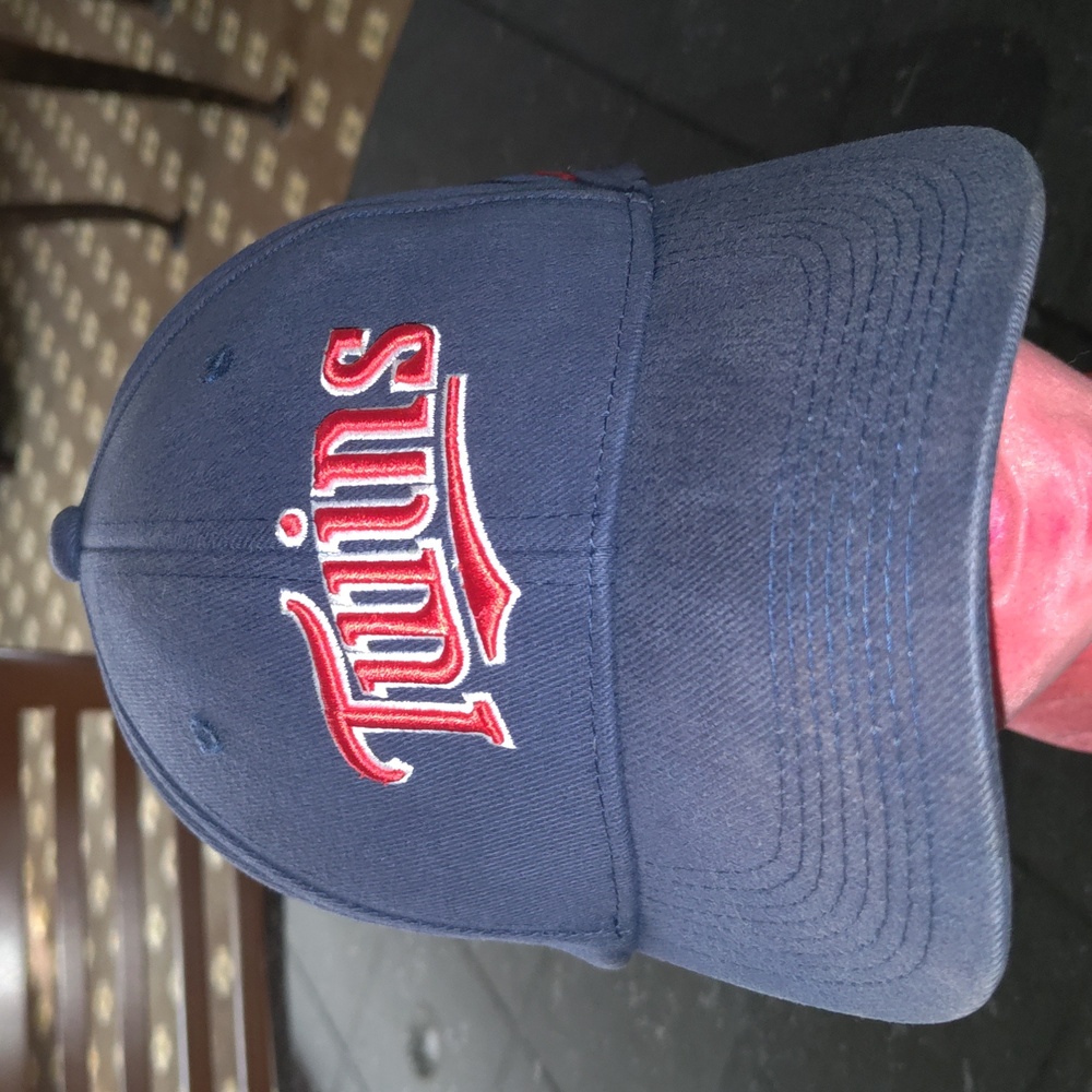Vtg Nike MLB Minnesota Twins Embroidered Logo Fitted Cap Hat OSFM